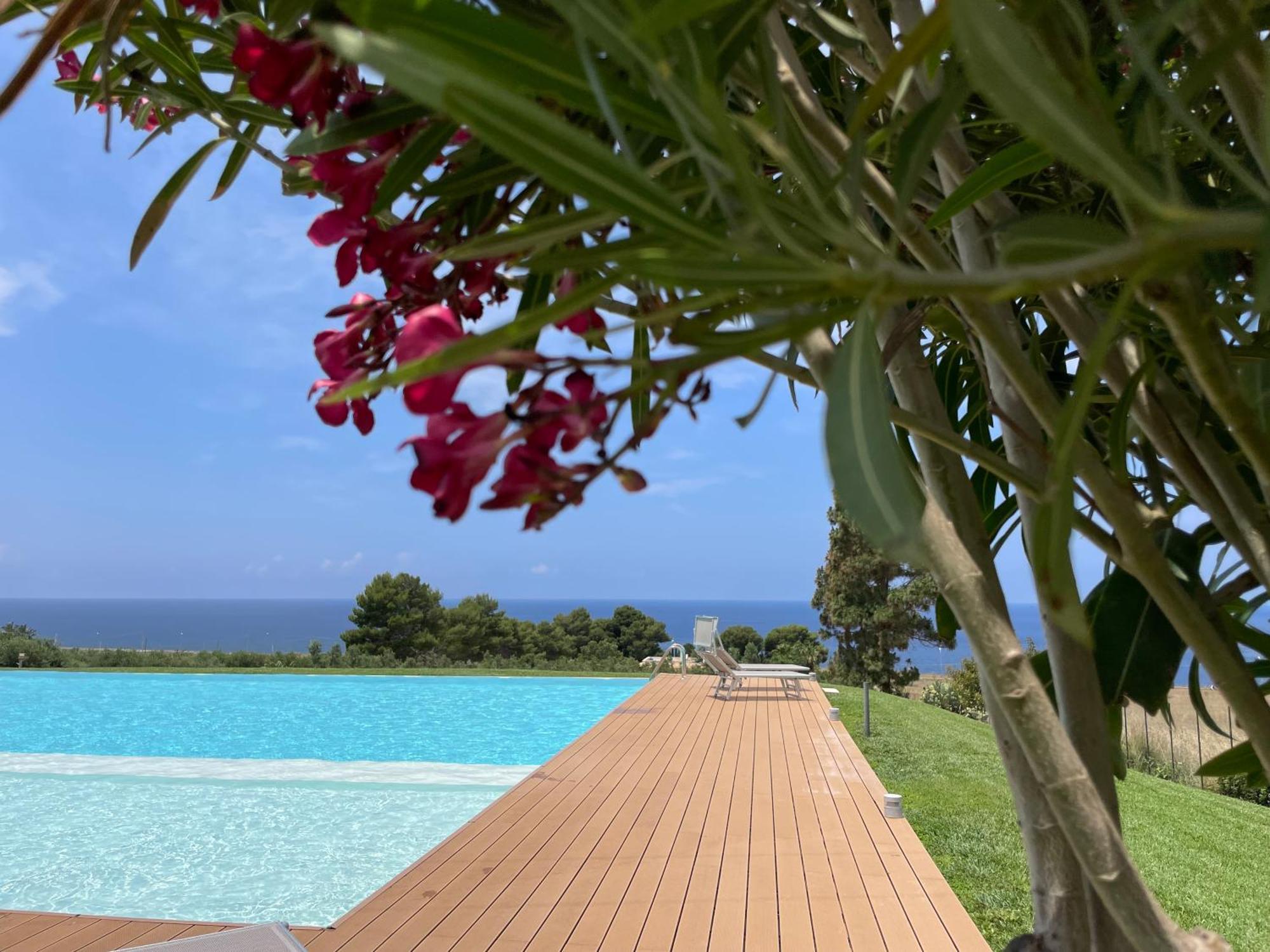 Cala Azzurra Macari Bed And Breakfast And Holidays House 외부 사진