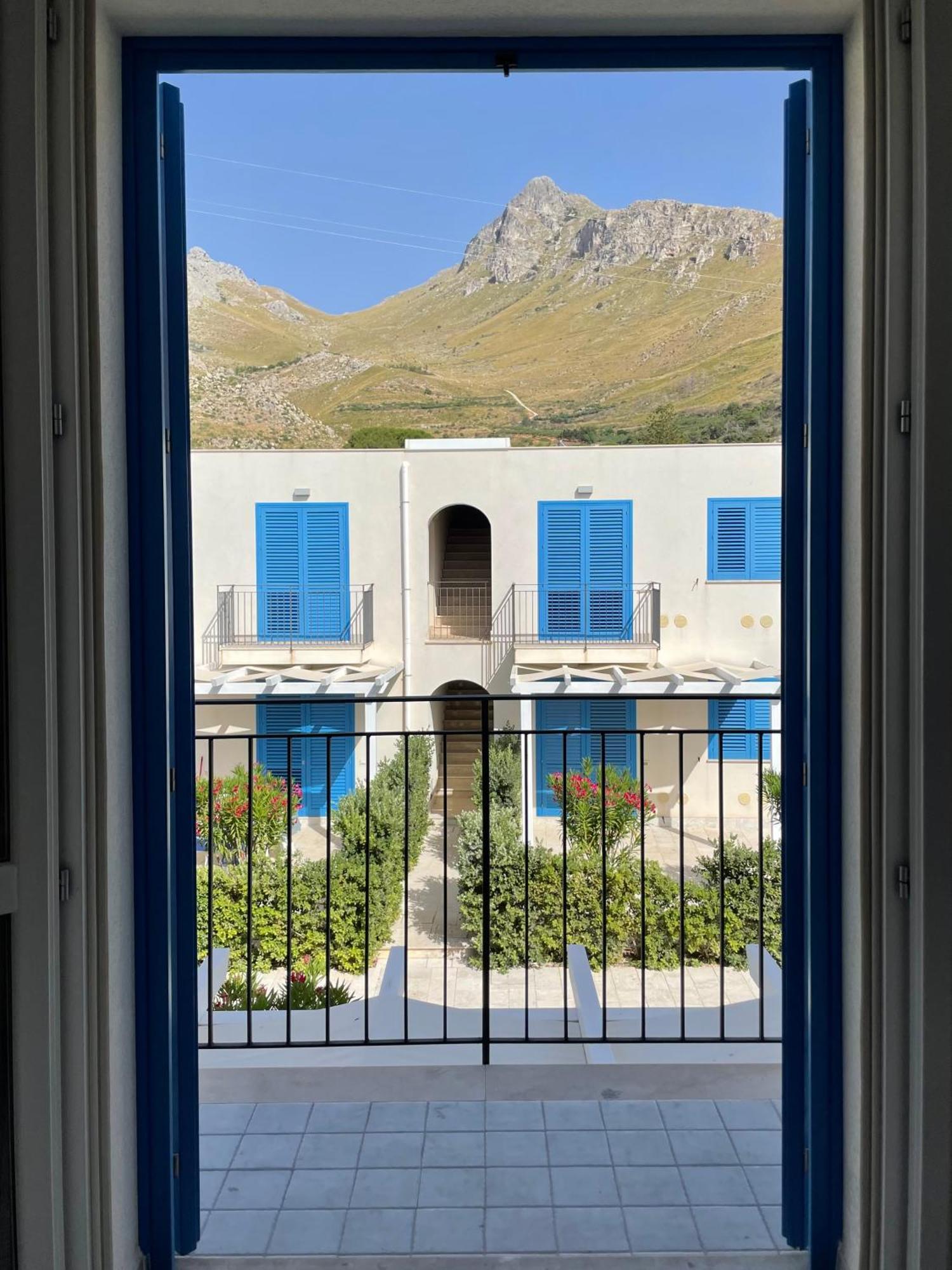 Cala Azzurra Macari Bed And Breakfast And Holidays House 외부 사진