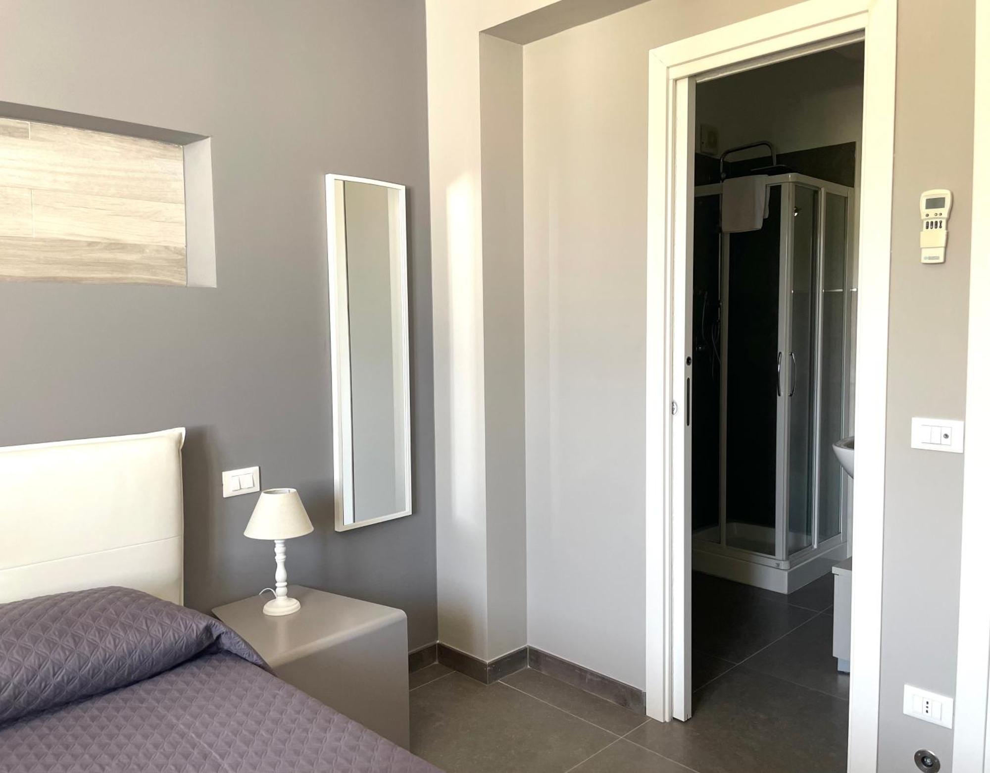Cala Azzurra Macari Bed And Breakfast And Holidays House 외부 사진